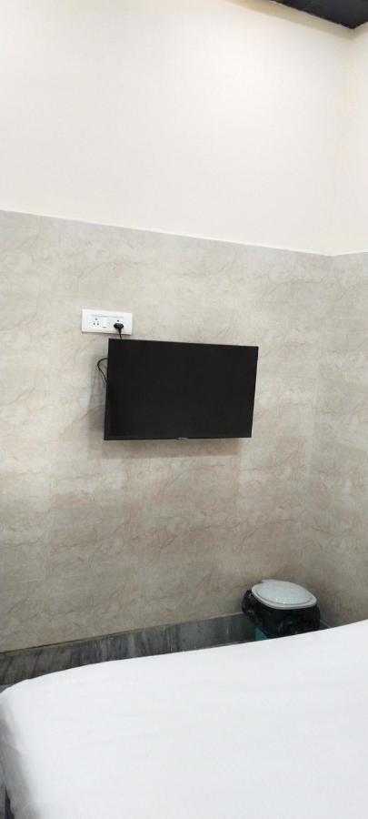 Saroja Paying Guest House Varanasi Luaran gambar
