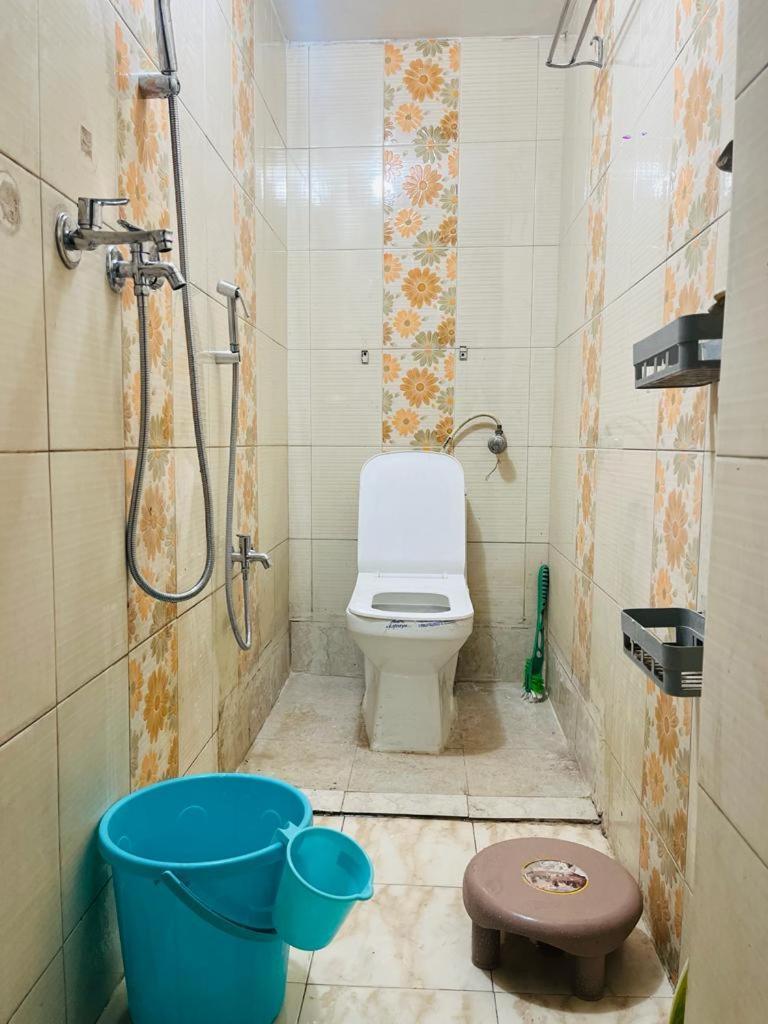 Saroja Paying Guest House Varanasi Luaran gambar
